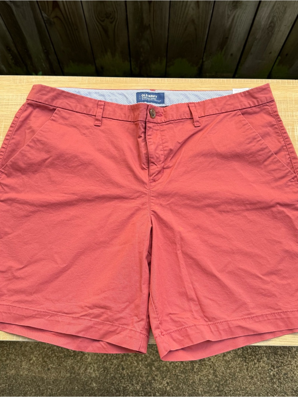 New shorts OLD NAVY 14